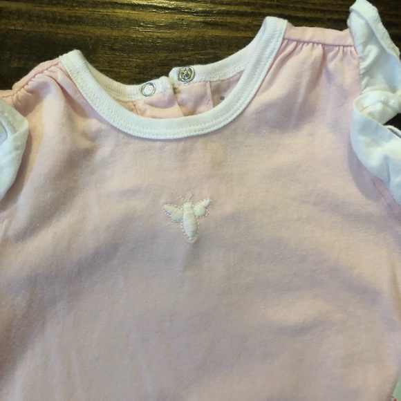 2 Burts Bee's rompers 6-9 months - Picture 2 of 4